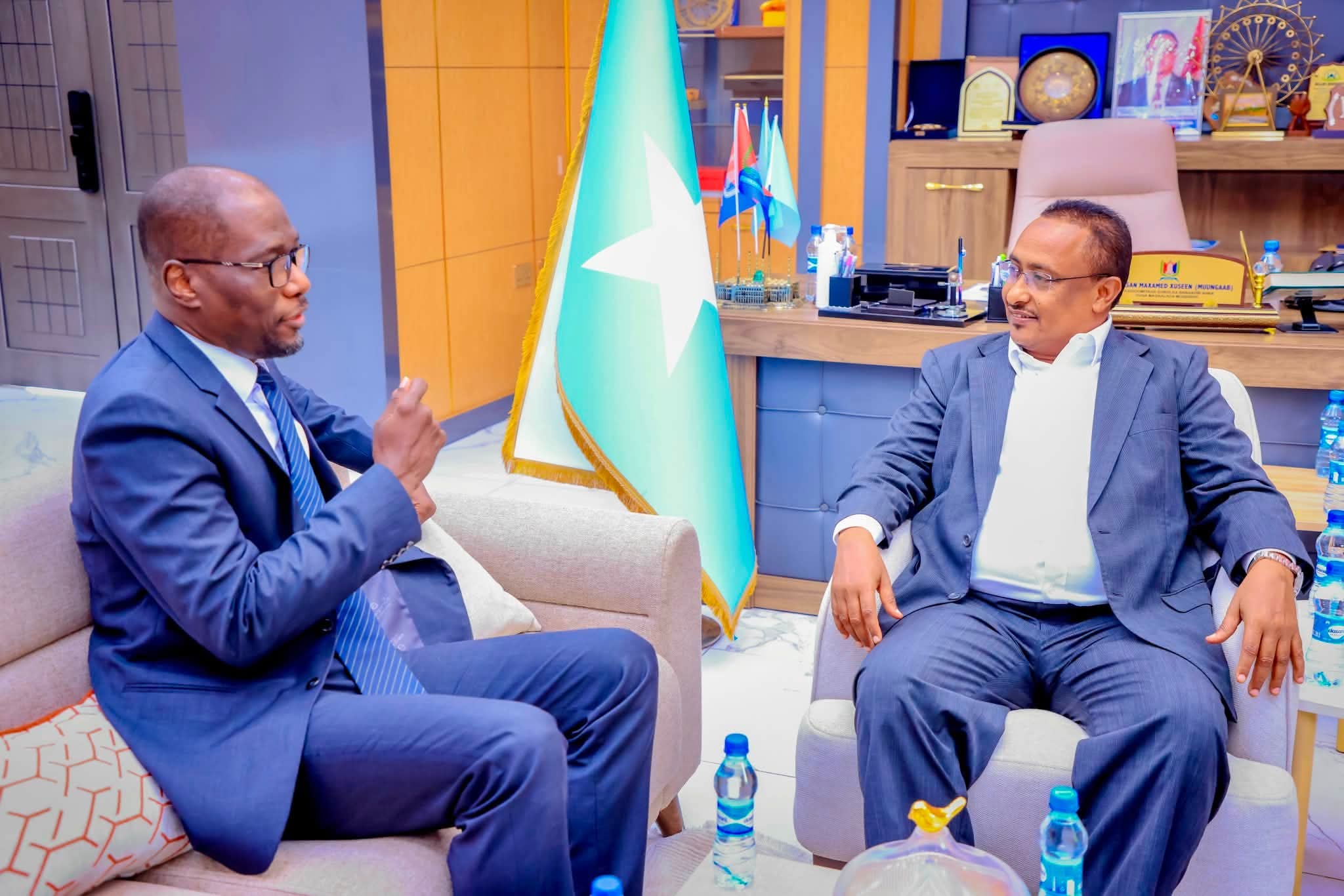Mogadishu Mayor, Saudi Ambassador Discuss Boosting Development Cooperation