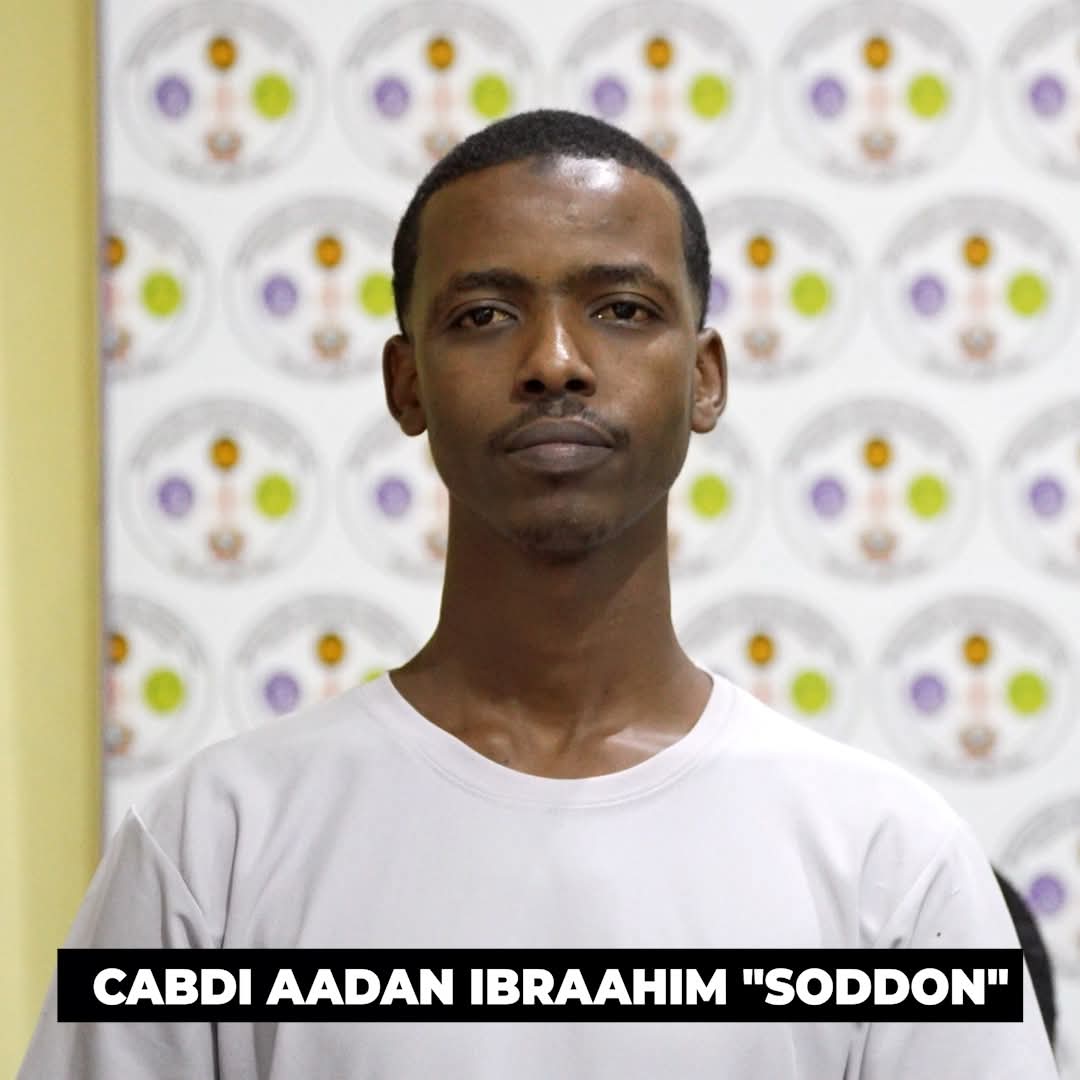 Xukunka Askari dilay Muwaadin Faryaamo ahaa